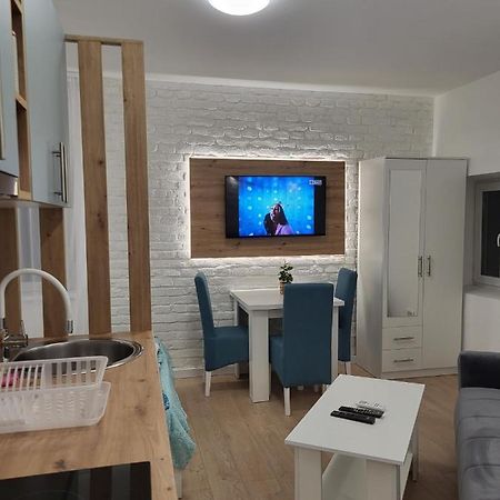 Harmony Suites Sajmiste Exterior photo